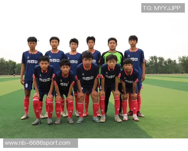 足球进8的荣耀之路:追寻梦想与拼搏的激情瞬间 足球进8的荣耀之路:追寻梦想与拼搏的激情瞬间